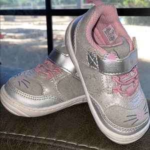Toddler girl tennis shoes